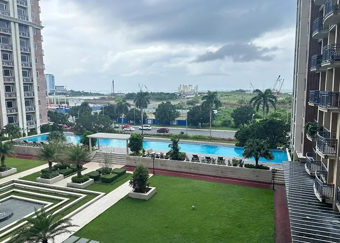 H Cloud Monarch Parksuites Near Moa And Casino Manilla